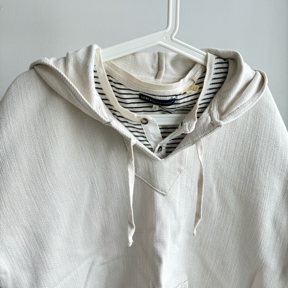 Levis Made Crafted Woven Cropped Sleeves Hoodie - Picture 6 of 13